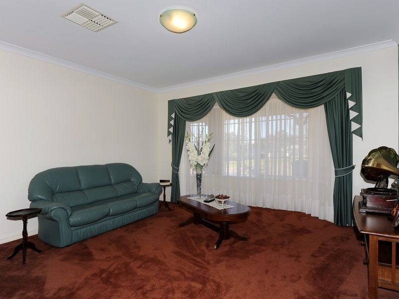 35 Trusty Parkway, Baldivis WA 6171