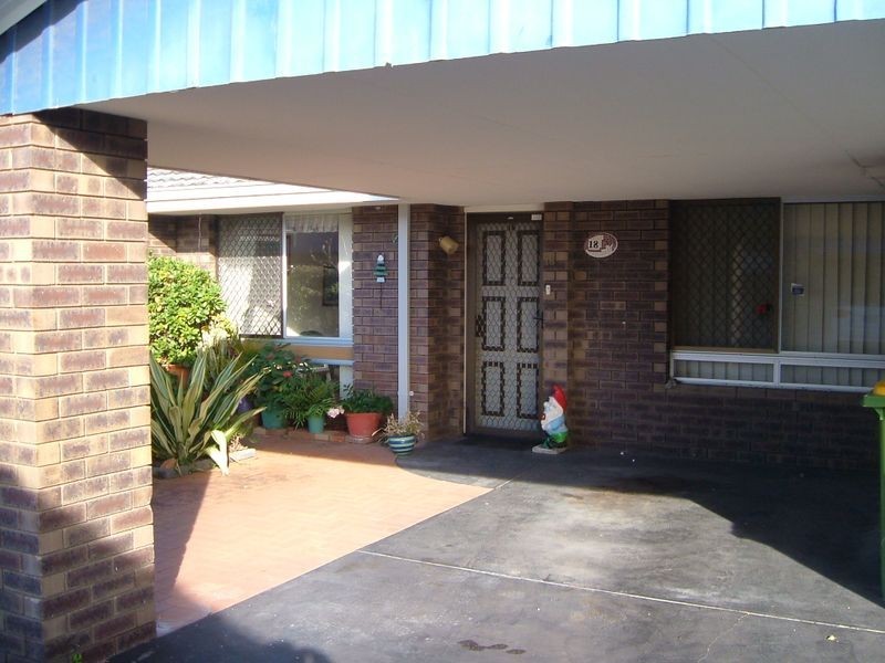 18/6 Merope Close, Rockingham WA 6168