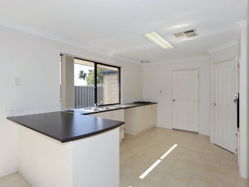 4 Thomasia Approach, Baldivis WA 6171