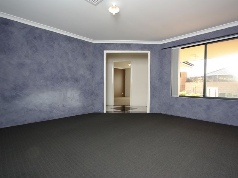 11 Cleland Crescent, Baldivis WA 6171