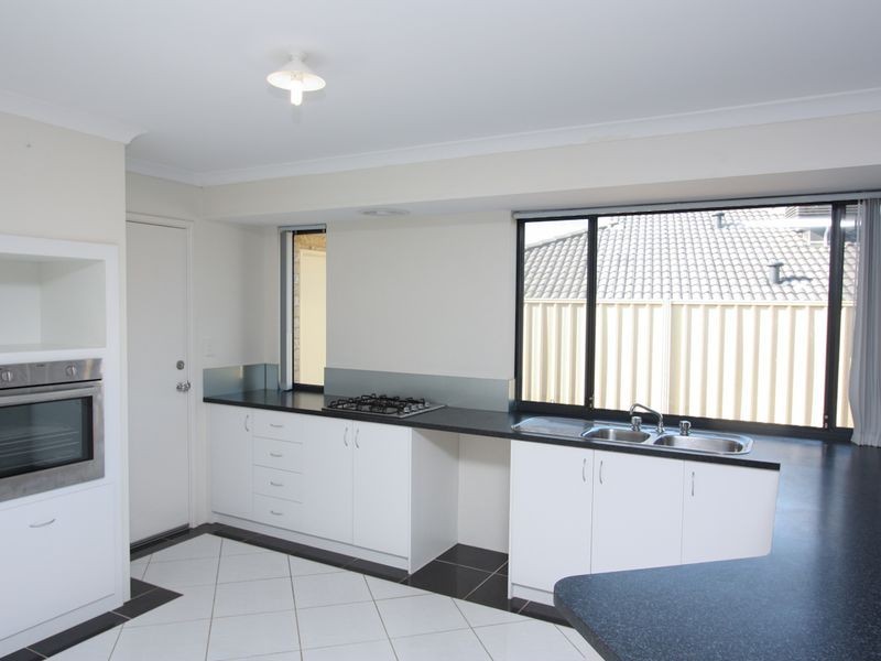 11 Cleland Crescent, Baldivis WA 6171