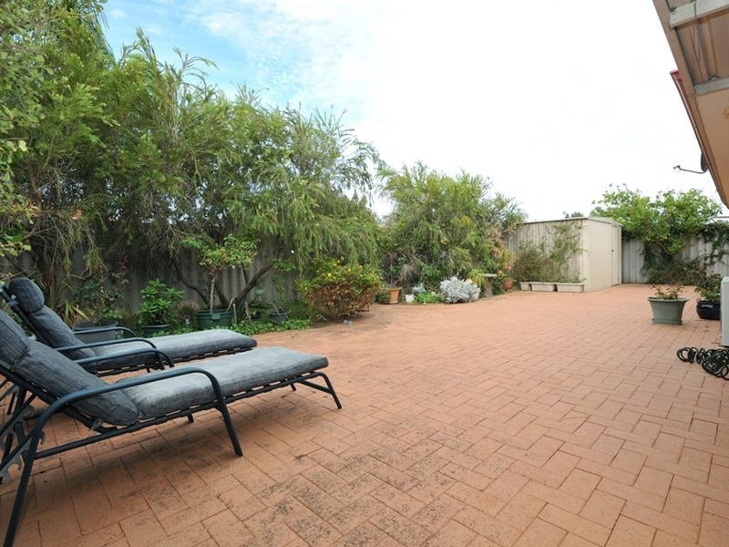 7 McGuire Mews, Rockingham WA 6168