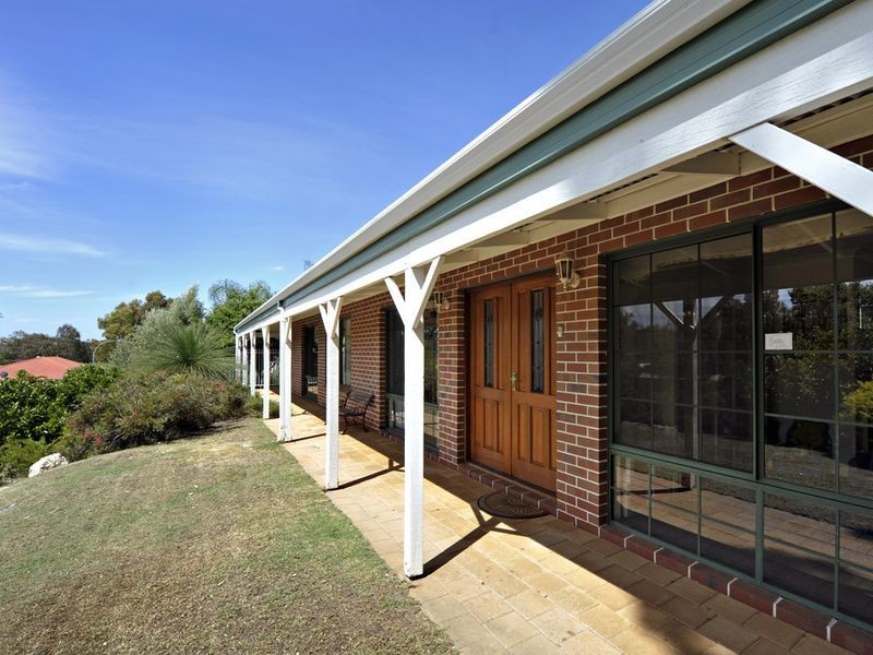 6 Huxtable Terrace, Baldivis WA 6171