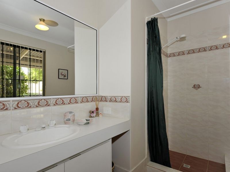 6 Huxtable Terrace, Baldivis WA 6171