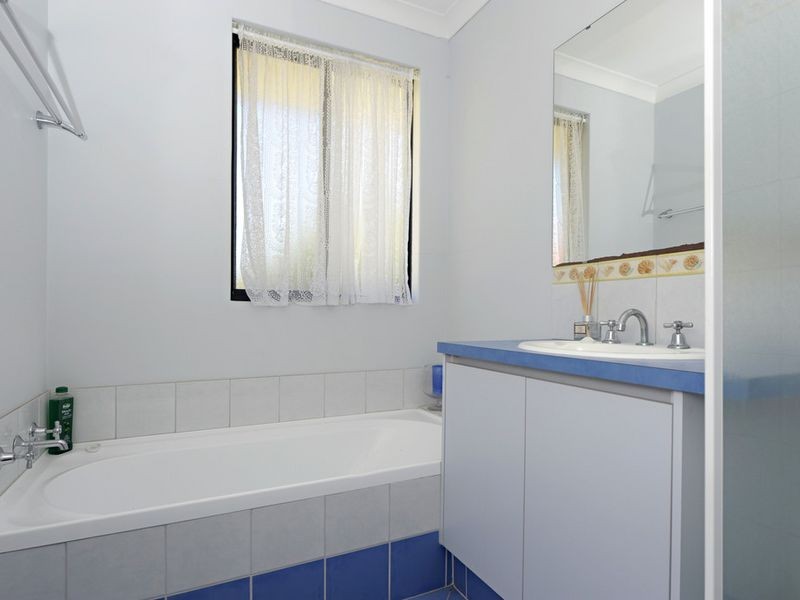 1 Antuka Road, Rockingham WA 6168