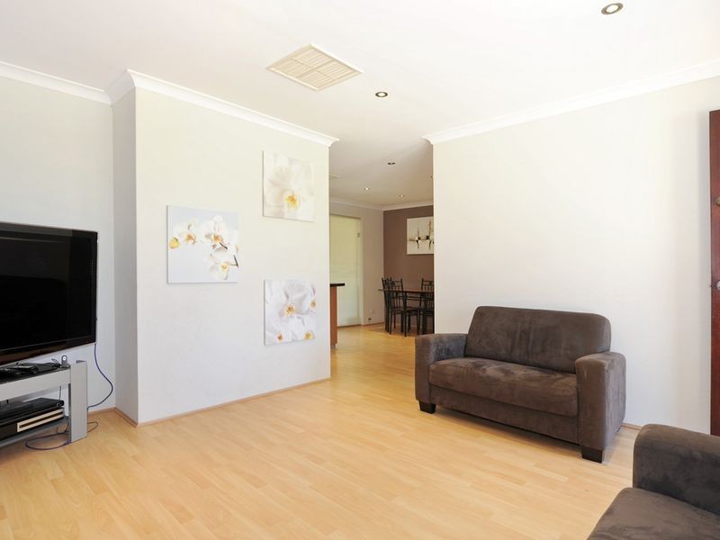 14 Marley Way, Warnbro WA 6169