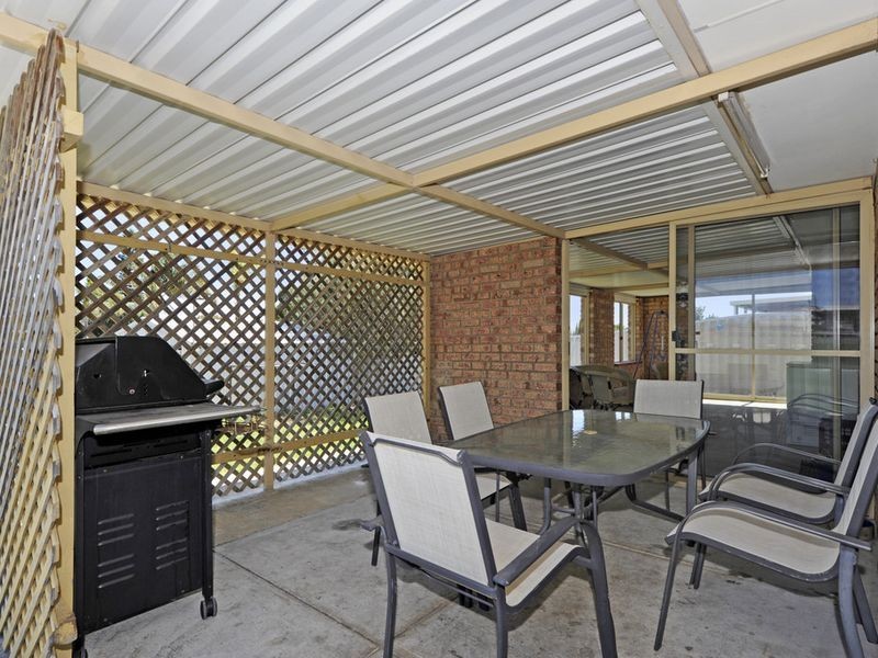 14 Marley Way, Warnbro WA 6169