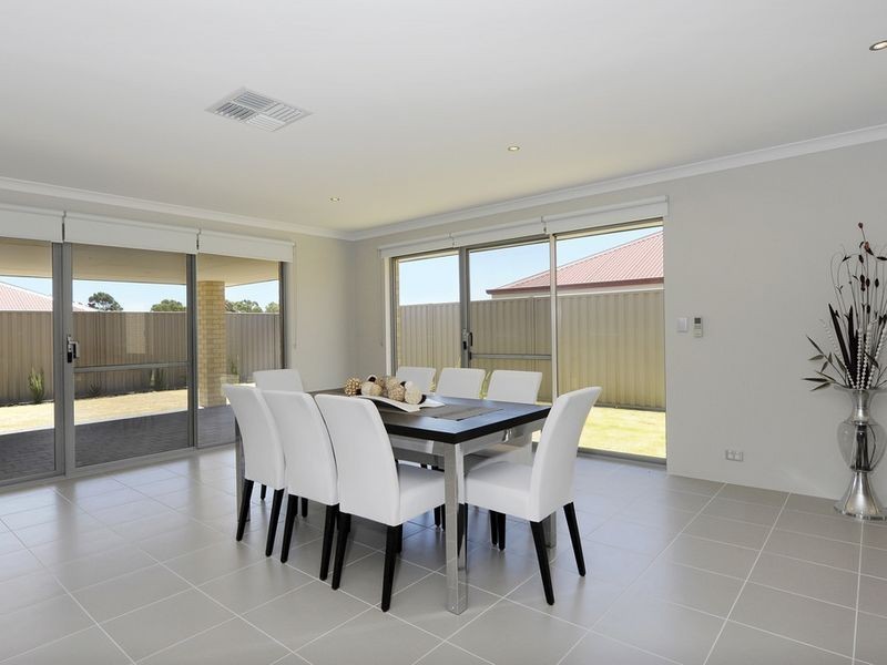 8 Dressage Green, Baldivis WA 6171
