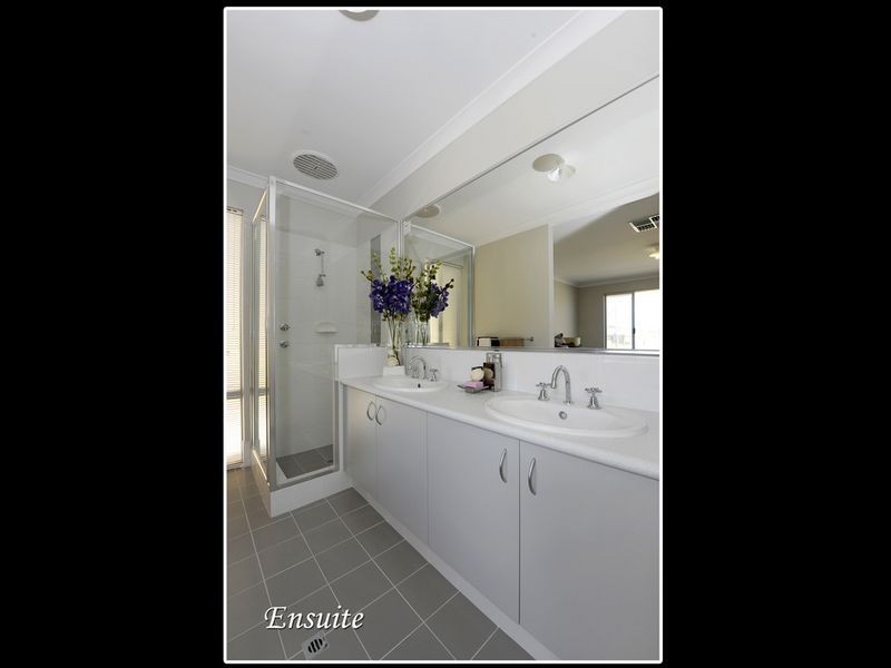 8 Dressage Green, Baldivis WA 6171