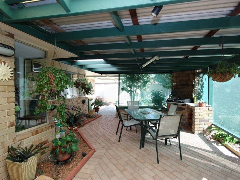 14 Meadow Court, Cooloongup WA 6168