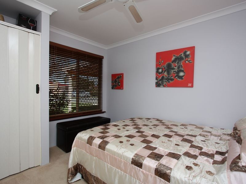 14 Meadow Court, Cooloongup WA 6168