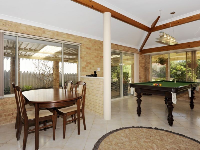 6 Glenroy Gardens, Port Kennedy WA 6172