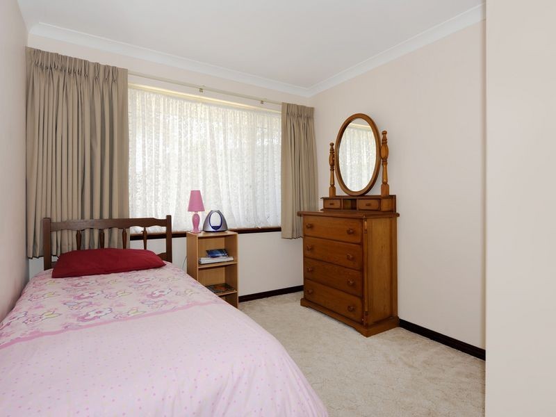 6 Glenroy Gardens, Port Kennedy WA 6172