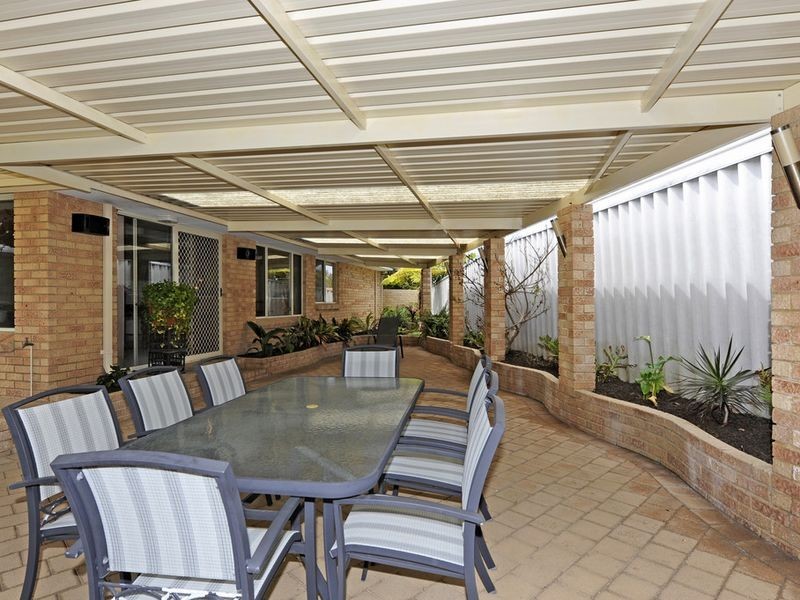 6 Glenroy Gardens, Port Kennedy WA 6172
