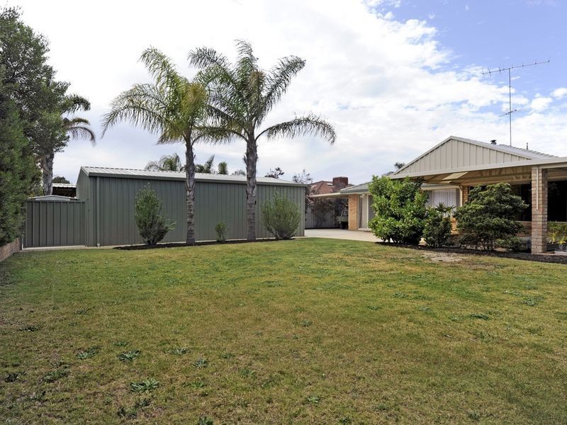 6 Glenroy Gardens, Port Kennedy WA 6172