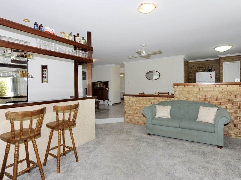 118 Woodbridge Drive, Cooloongup WA 6168