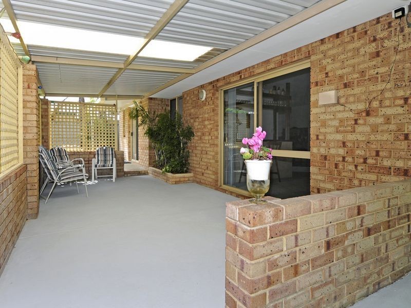 118 Woodbridge Drive, Cooloongup WA 6168