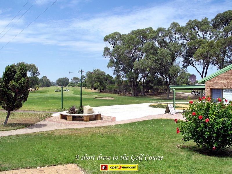 118 Woodbridge Drive, Cooloongup WA 6168