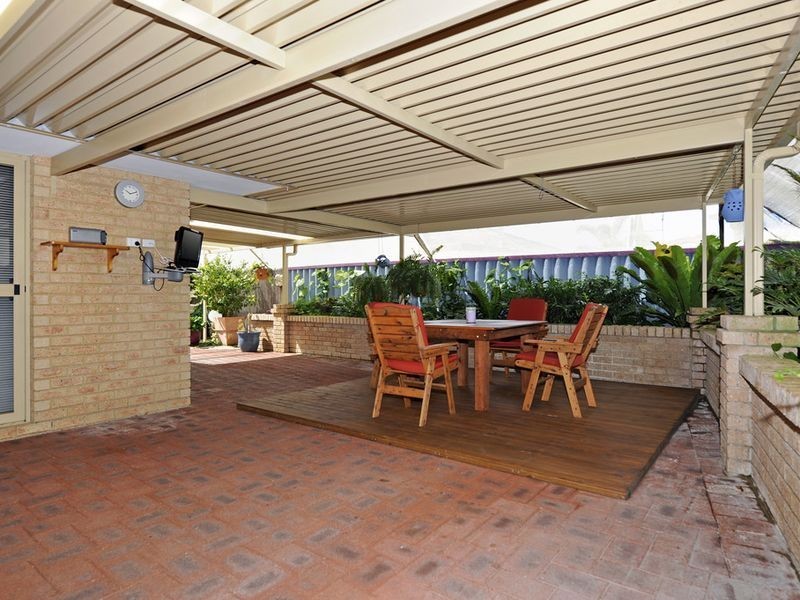 7 Fairway Place, Cooloongup WA 6168
