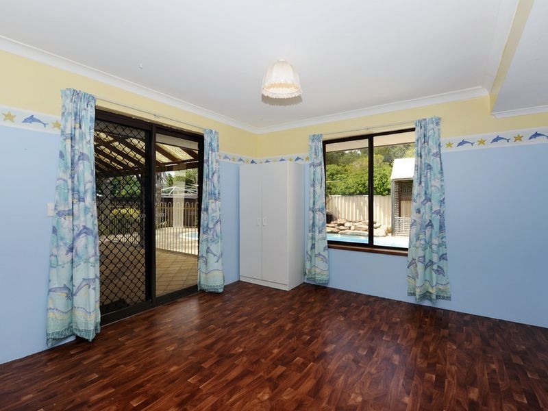 10 Quindalup Court, Hillman WA 6168