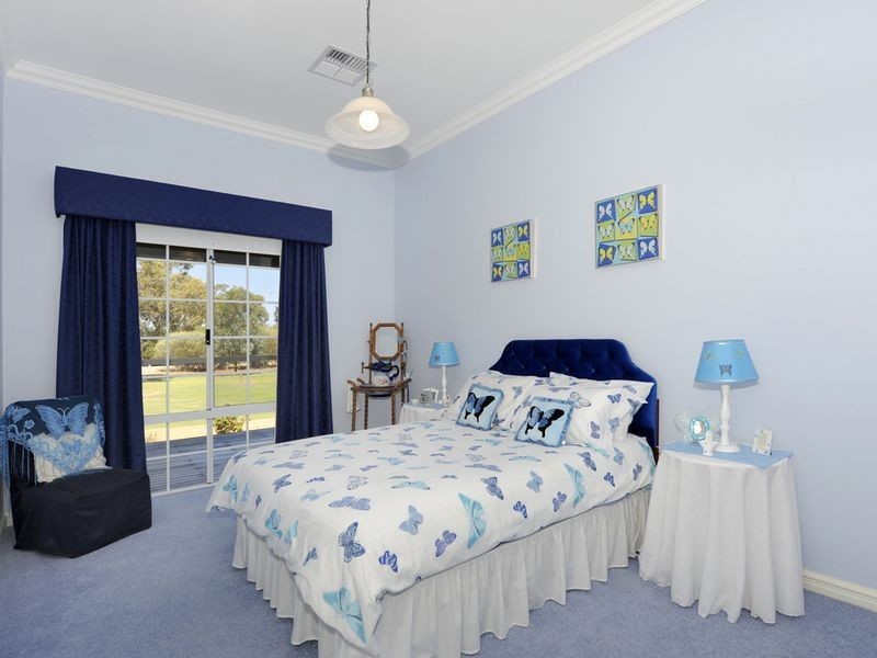 242 Randell Road, Serpentine WA 6125