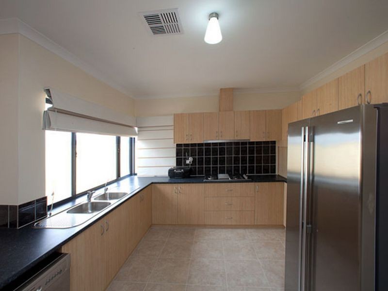 65 Tranby Drive, Baldivis WA 6171