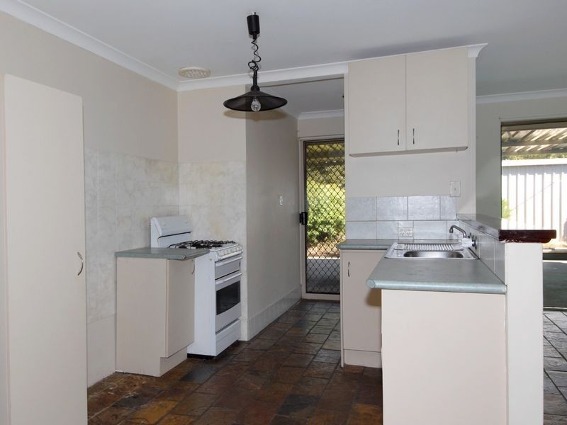 1 Helena Road, Cooloongup WA 6168