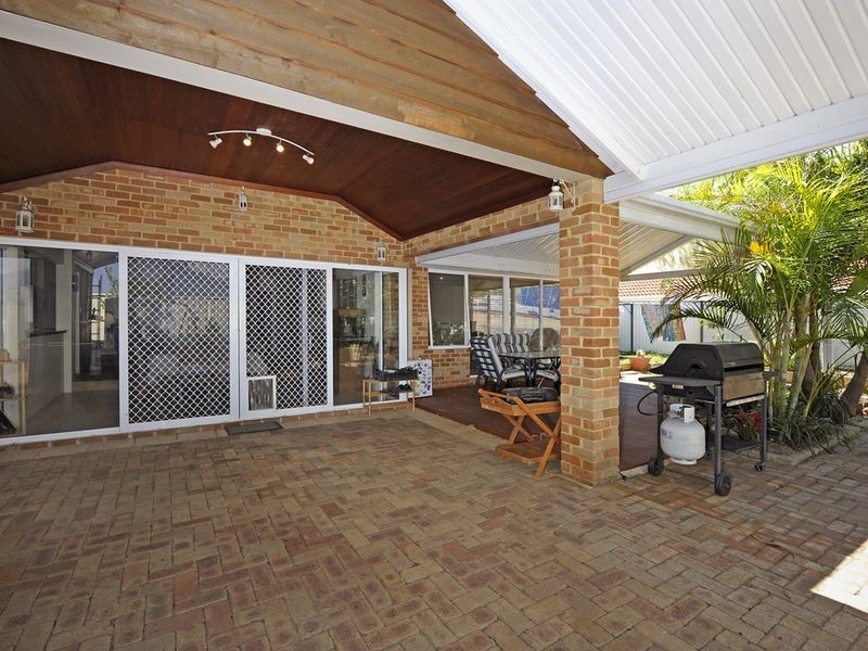 21 Arpenteur Drive, Baldivis WA 6171