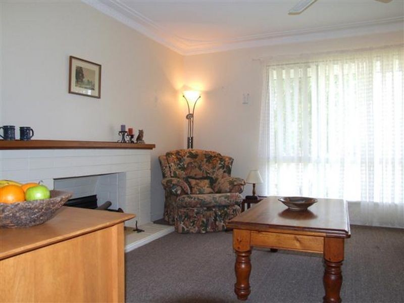 33 Biscayne Street, Safety Bay WA 6169