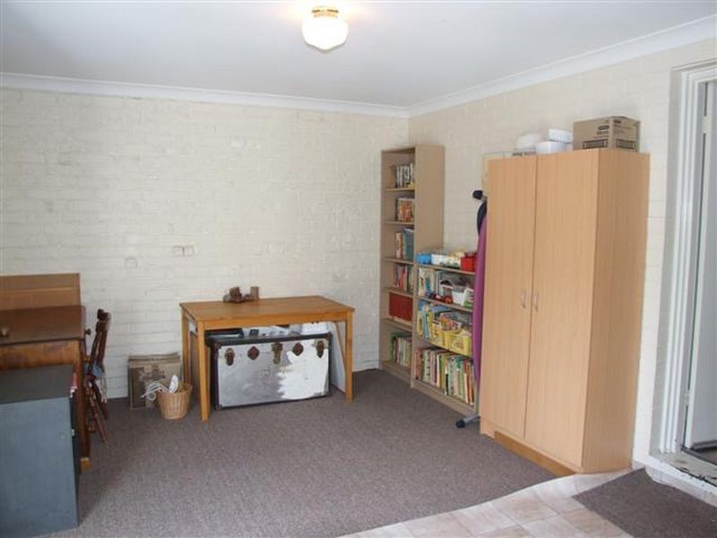 33 Biscayne Street, Safety Bay WA 6169