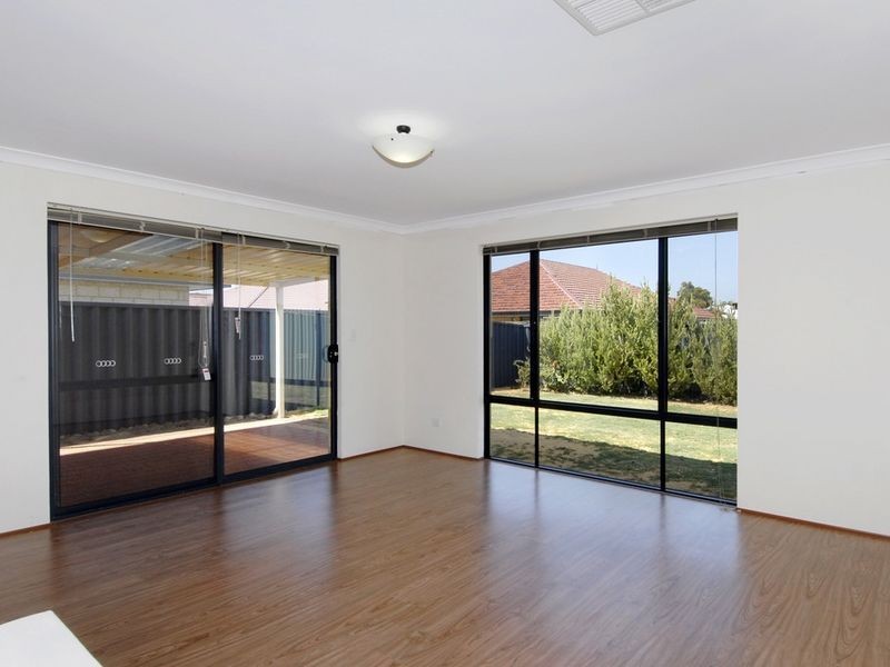 21 Hibiscus Way, Baldivis WA 6171