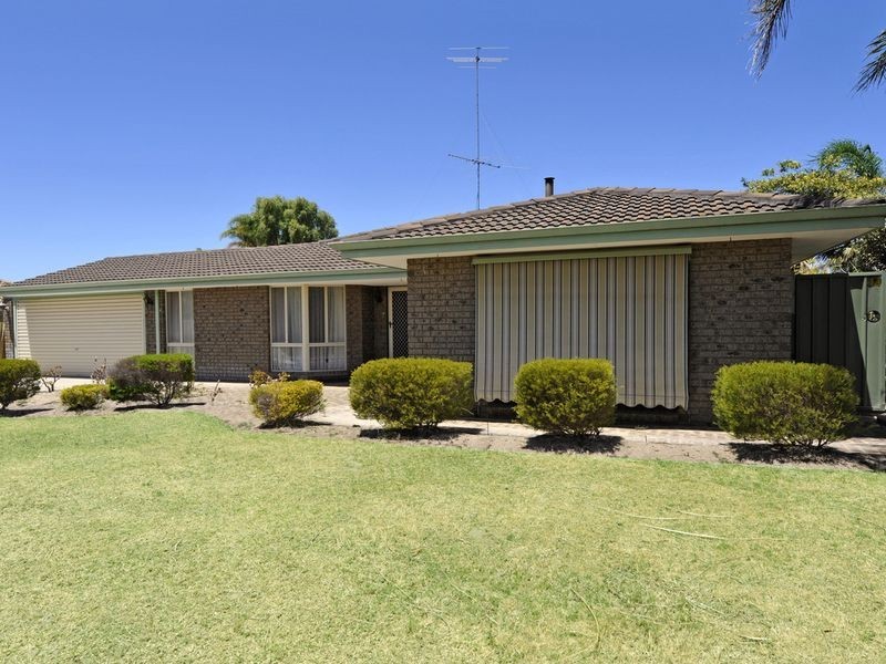25 Chelmsford Avenue, Port Kennedy WA 6172