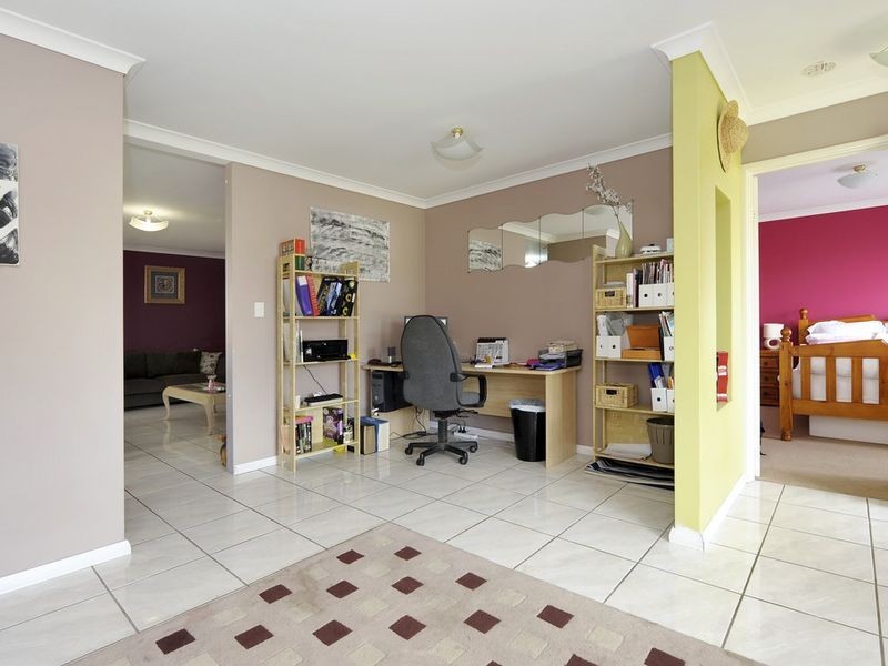 9 Jardine Pass, Bertram WA 6167