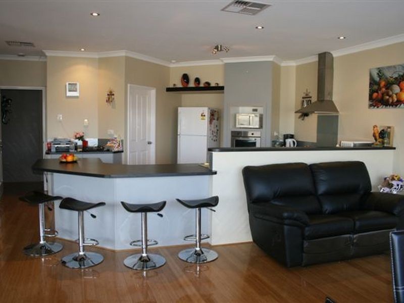 11 Coates Avenue, Baldivis WA 6171