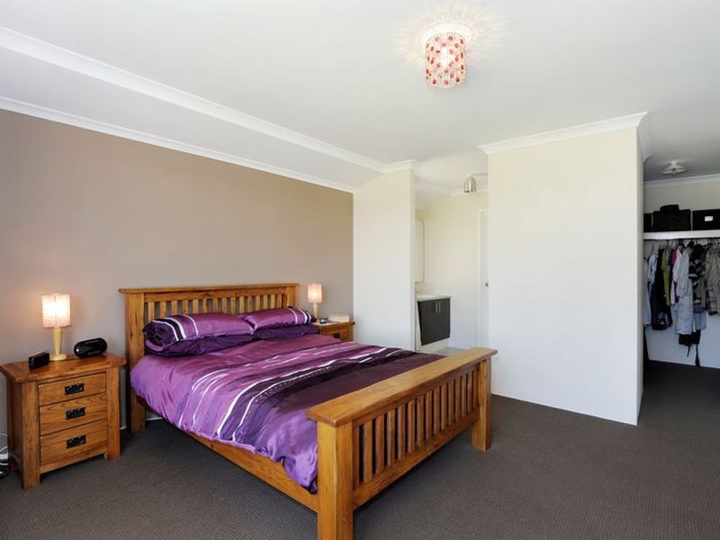 15 Wanderer Parkway, Baldivis WA 6171