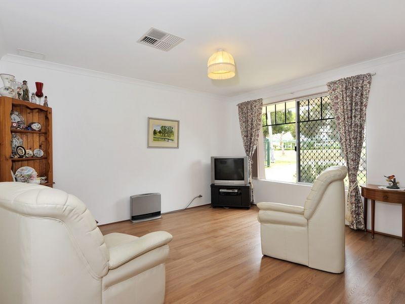 93 Read Street, Rockingham WA 6168