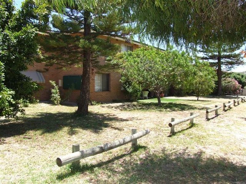 2/33-35 Frederick Street, Shoalwater WA 6169