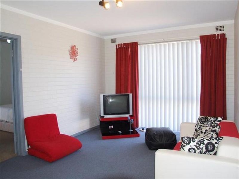 2/33-35 Frederick Street, Shoalwater WA 6169