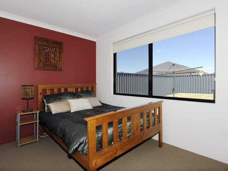 66 Claret Ash Blvd, Baldivis WA 6171