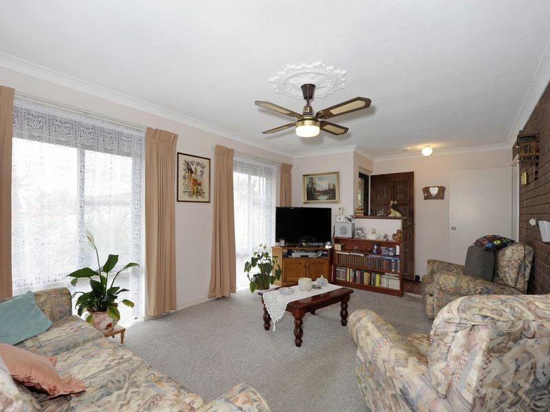 5 Wyola Street, Cooloongup WA 6168