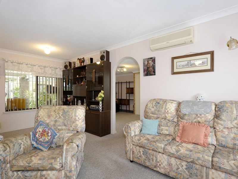 5 Wyola Street, Cooloongup WA 6168