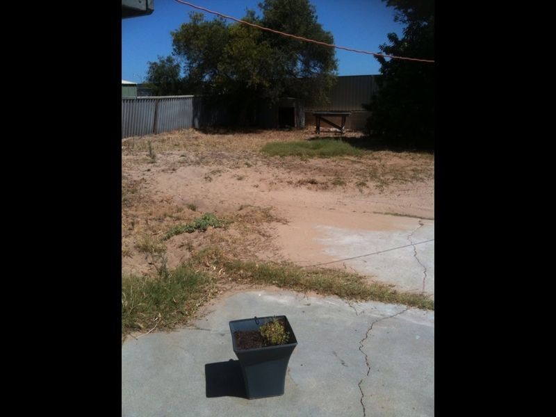 77 Dampier Drive, Golden Bay WA 6174