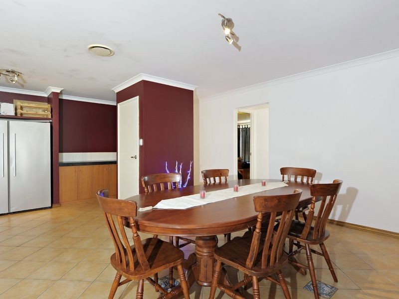 15 Shoalhaven Place, Waikiki WA 6169