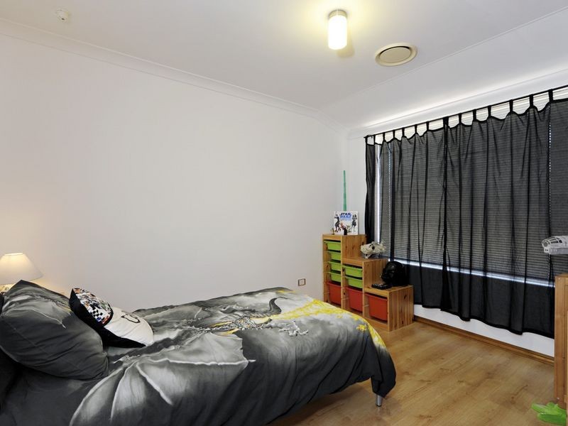 15 Shoalhaven Place, Waikiki WA 6169