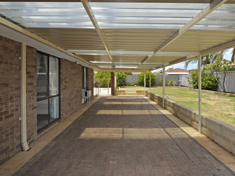 3 Jaugle Place, Waikiki WA 6169