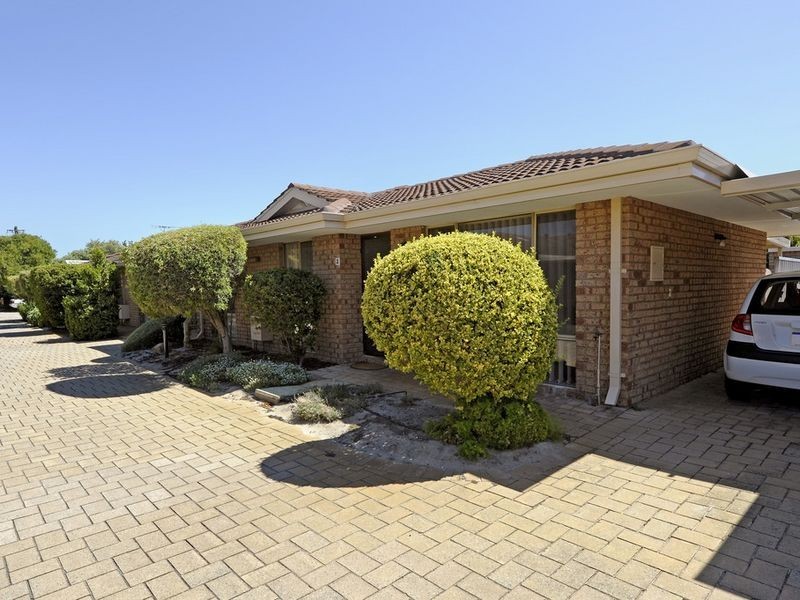 2/8 Merope Close, Rockingham WA 6168