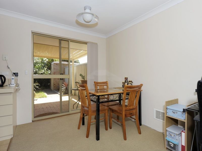 2/8 Merope Close, Rockingham WA 6168