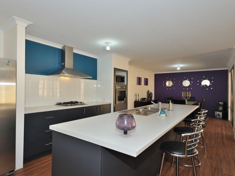 32 Ravensfield Road, Baldivis WA 6171