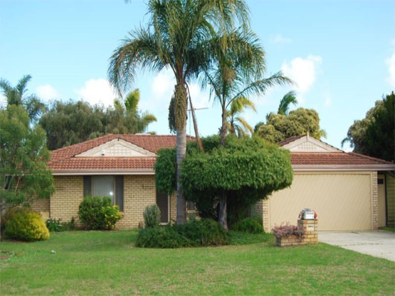 9 Port Royal Drive, Safety Bay WA 6169