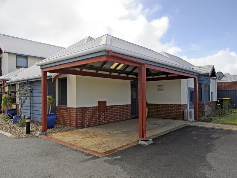 1/110 Parkin Street, Rockingham WA 6168